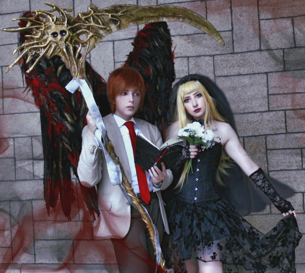 Light Yagami and Misa Amane Cosplay - Death Note - Dark Angel and Bride